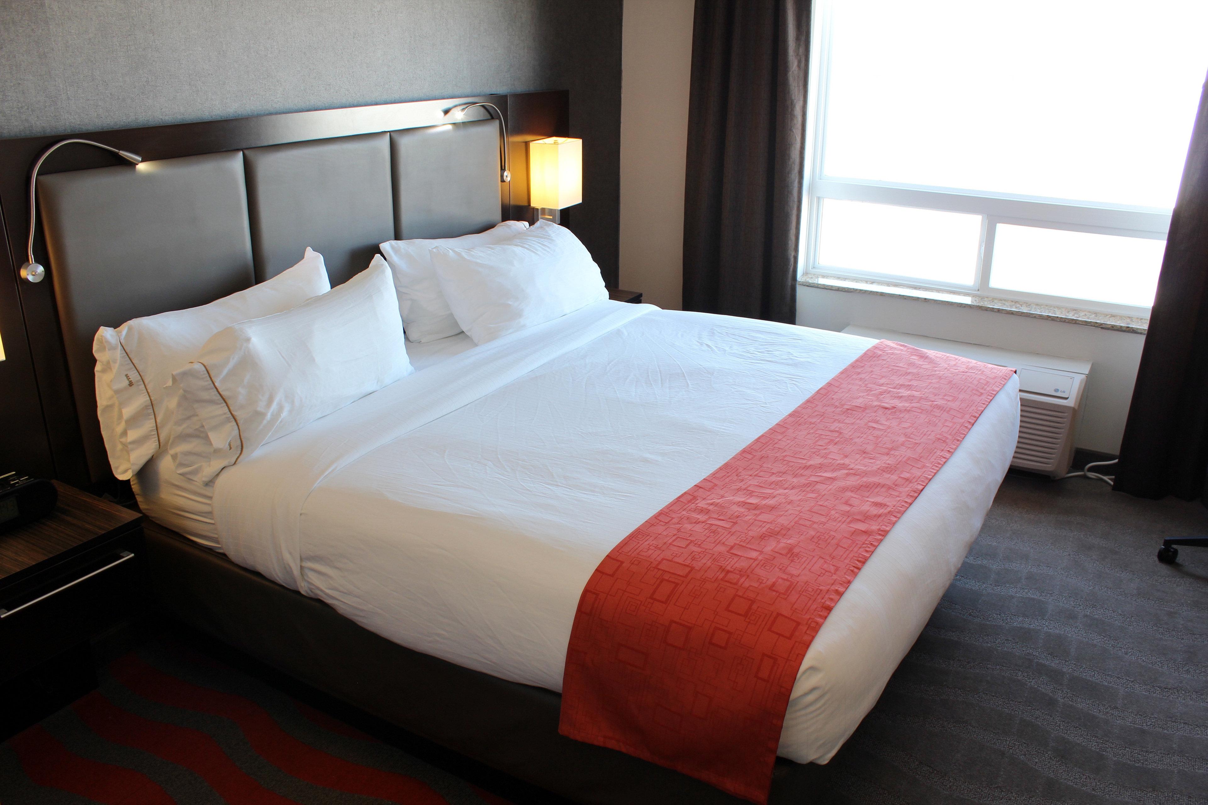 Chateau Inn & Suites Bonnyville Esterno foto