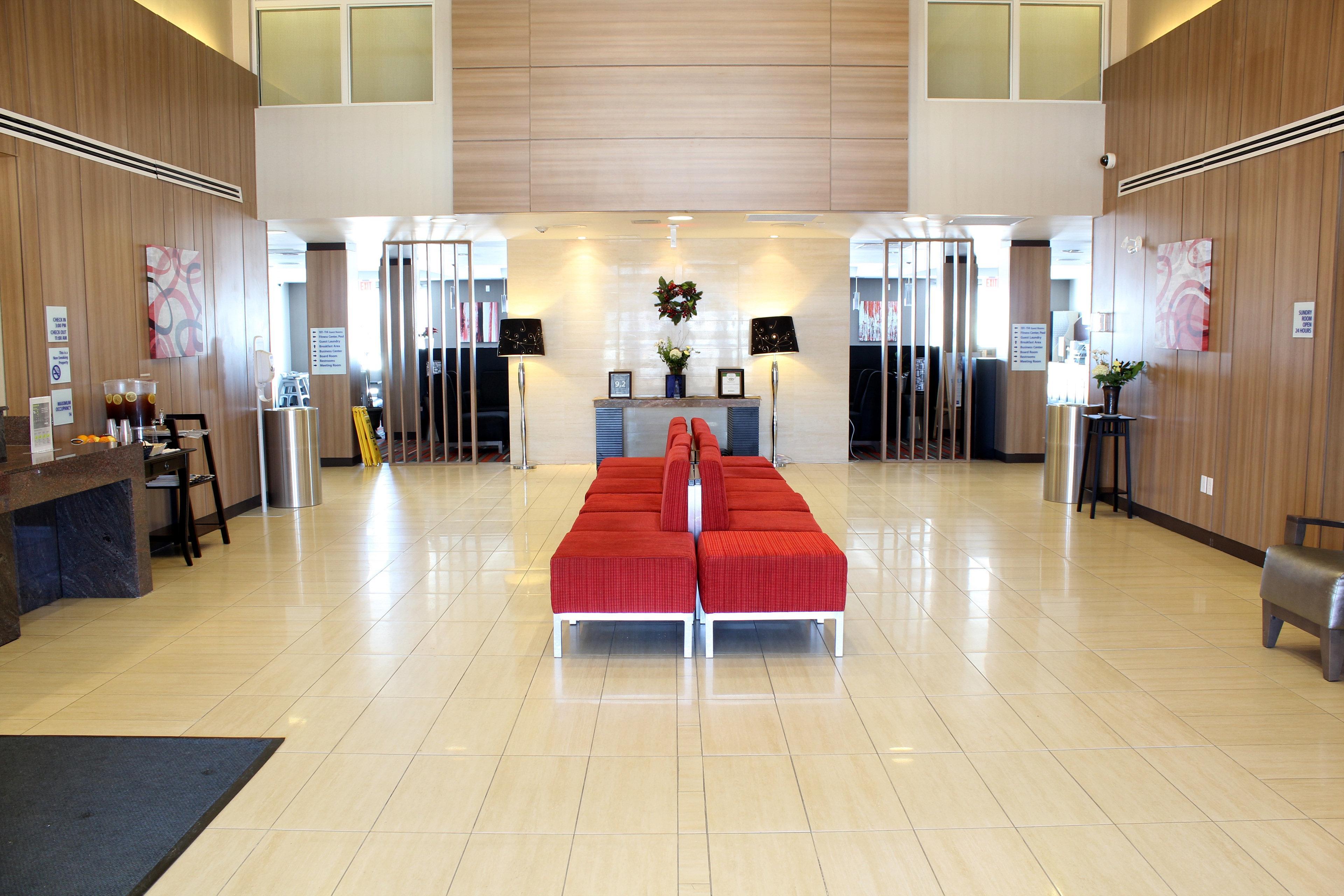 Chateau Inn & Suites Bonnyville Esterno foto