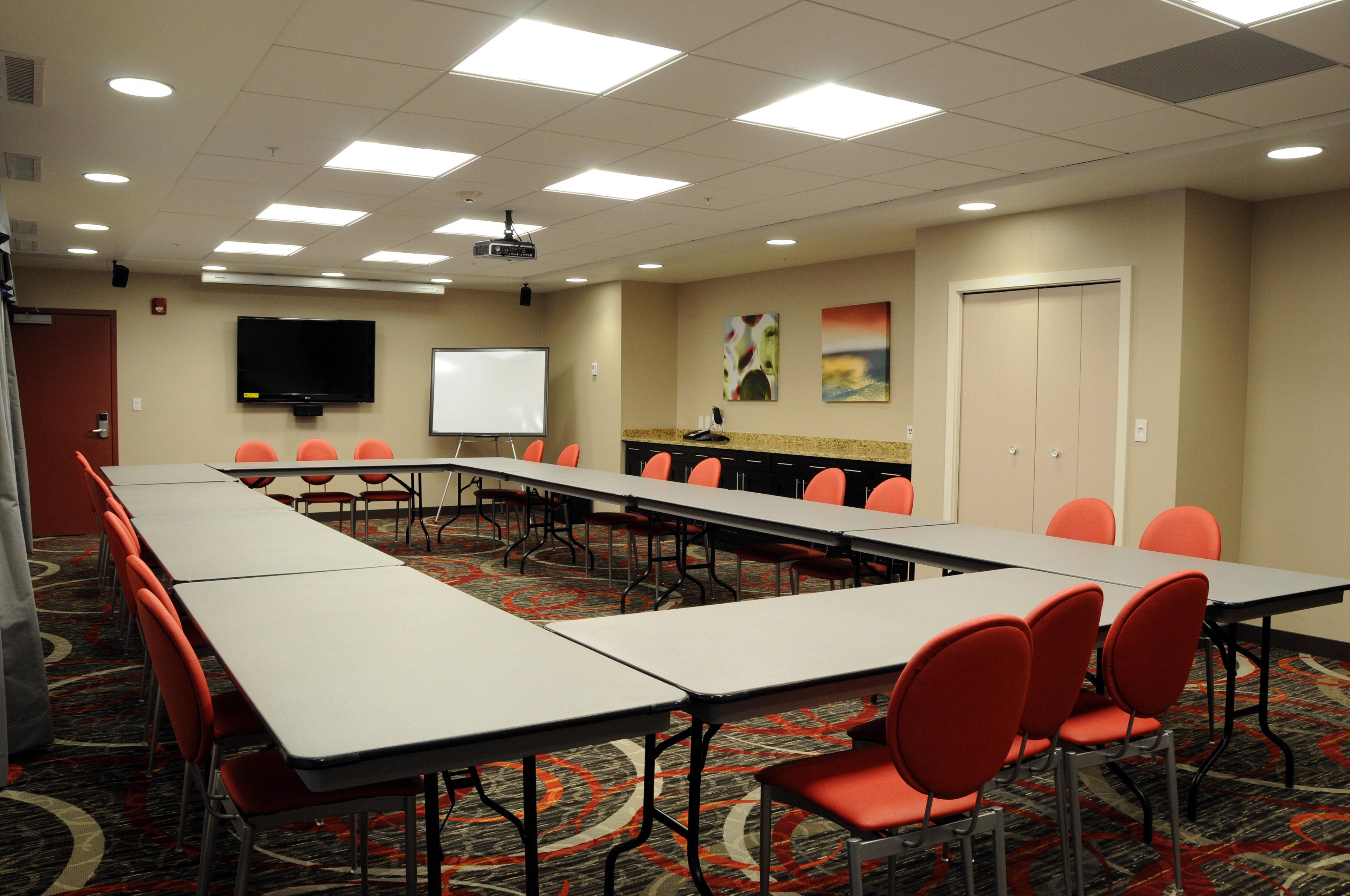 Chateau Inn & Suites Bonnyville Esterno foto